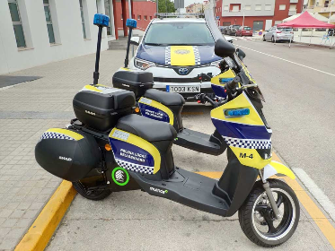 La Policia de Bellreguard incorpora dos noves motos elèctriques